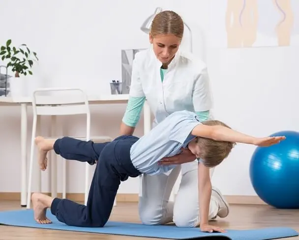 Exercices pour la scoliose thoraco-lombaire et solutions de Forethought