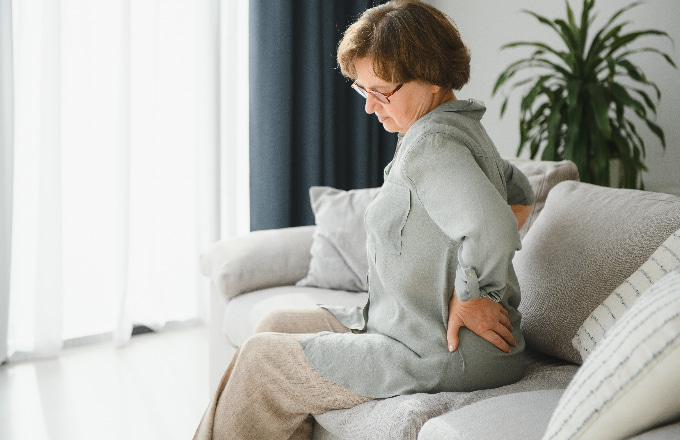 脊柱側湾症の疼痛管理戦略脊柱側湾症に伴う痛みの効果的な対処法とテクニック